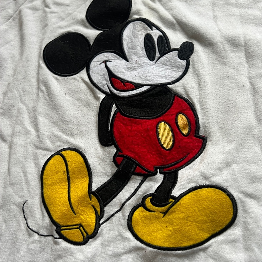Mickey Mouse sweater size large Forever XXI collection